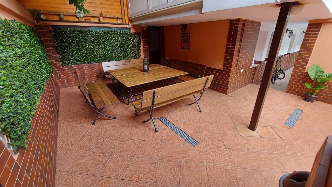 Casa Giulia Hotel ไบเลโอเลอเนชต์ ภายนอก รูปภาพ